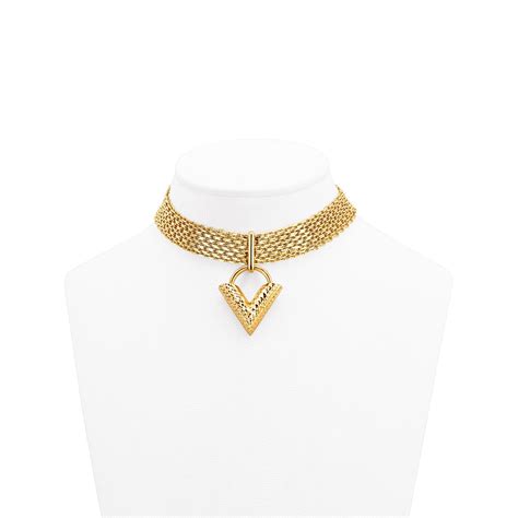 Products by Louis Vuitton: Essential V Guilloché Choker